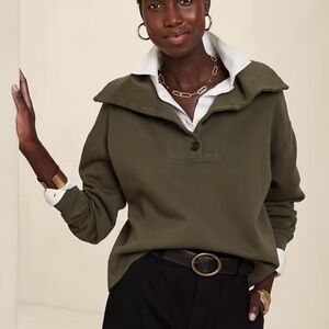 Banana Republic Olive Green Button Down Collar Sweatertshirt Casual Top XS